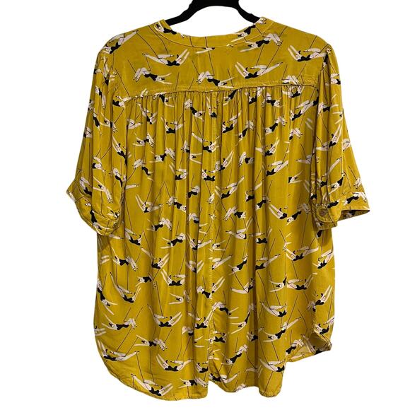 Anthropologie Top Emily Isabella Blouse Short Sleeve Shirt Yellow Trapeze Large - Picture 3 of 7
